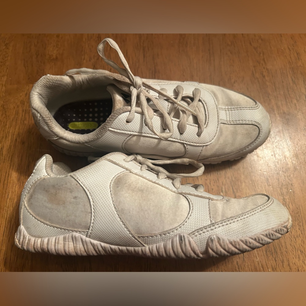 Kaepa Cheer Sneaker